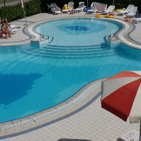 Apartamento Fuer 5 Personen Ca 38 Qm In Bibione, Adriakueste Italien Und Umgebung