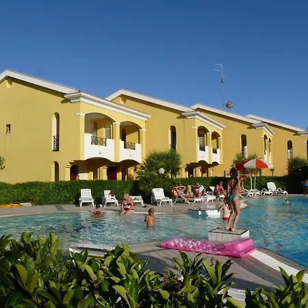 Fuer 5 Personen Ca 38 Qm In Bibione, Adriakueste Italien Und Umgebung Apartman